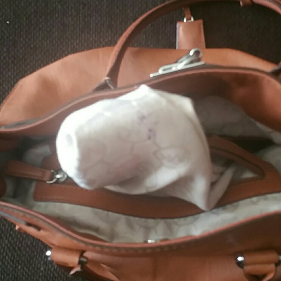 Michael Kors Hamilton bag - Picture 6 of 6